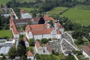 Kloster Benediktbeuern_D200320 1028.JPG